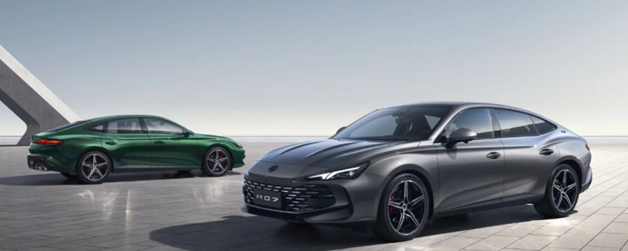 Английская элегантность и китайский футуризм: в Алматы презентовали автомобили MG